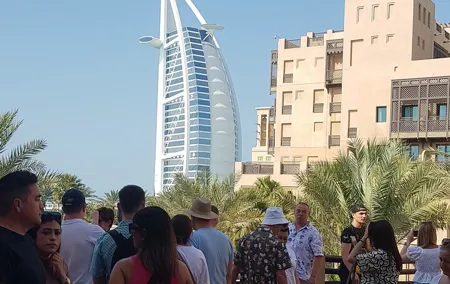 Dubai Private City Tour Up To 5 Person Day Or Night - Audi Q7