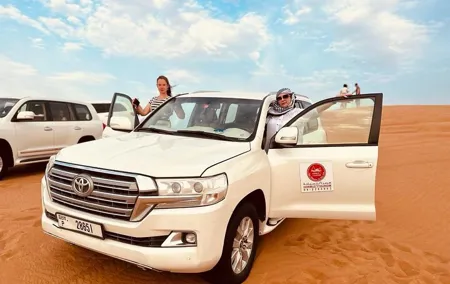 Dubai Premium Red Dunes Safari, Camels & 5* BBQ at Al Royal camp