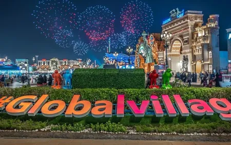 Private Half-Day Tour in Dubai Miracle Garden and Global Village
