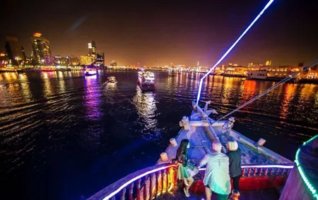Buffet Dinner at Dubai Marina with Round-Trip Transportation