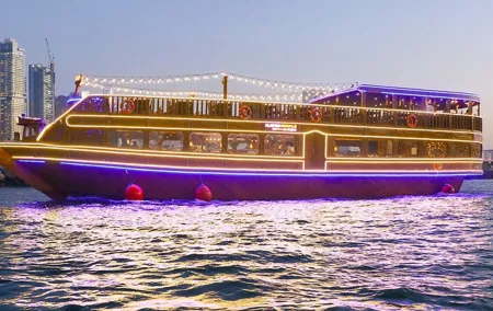 Dubai Marina Luxury Dhow Cruise with Dinner and Show