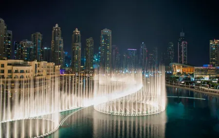 Modern Dubai Night Tour with Burj Khalifa and Fountain Show