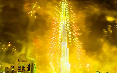 Dubai New Years Yacht Cruise 2025 - View Burj Khalifa Fireworks