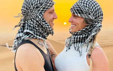 VIP Red Dune Desert Safari with quadbike,4x4 pick/drop,BBQ dinner