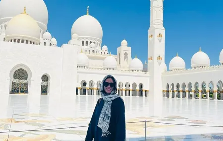 Half-Day Private Tour from Dubai to Sheikh Zayed Grand Mosque
