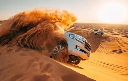 Dubai Desert Safari Evening Tour – BBQ Dinner & Live Shows