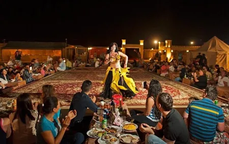 Desert Safari Overnight with Morning Hot Air Balloon & Breakfast