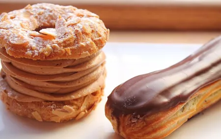 French Chocolate, Macaron & Pastry Tour with 10 Sweet Tastings