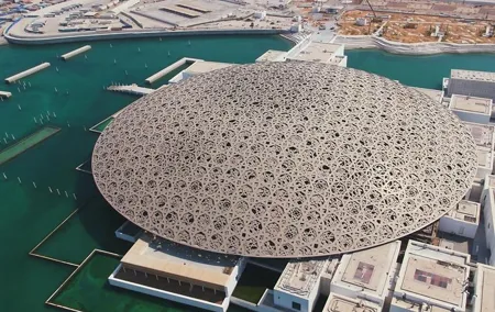 Private Abu Dhabi City Tour with Louvre Museum & Sheikh Zayed Grand Mosque