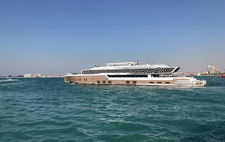 5 Star Marina Dinner Cruise