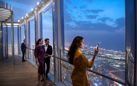 Enjoy Dinner at Burj Khalifa Restaurants With Floor 124th Ticket