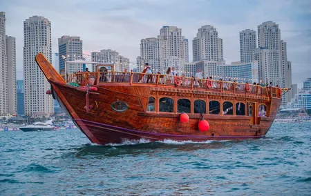 Dubai Creek Sightseeing Cruise with Unlimited Freshly Baked Pizza