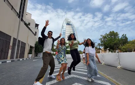 Private: Dubai's Highlights & Desert safari with BBQ dinner