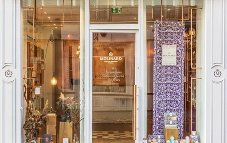 Classical Perfume Workshop in Paris VI