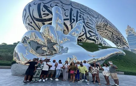 Dubai Trio: Desert Safari, ,Dubai City Tour & Dhow Cruise Dinner