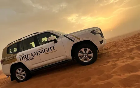 Private Desert Safari Dubai Tour With Dune Bashing and BBQ Dinner