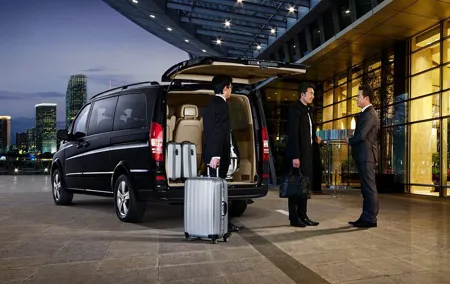 Private Departure Transfer from Paris to CDG or ORLY Airport