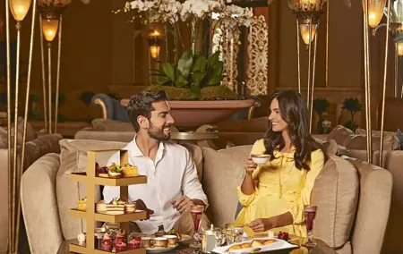Abu Dhabi Private City Tour With Afternoon Tea At Emirates Palace From Dubai