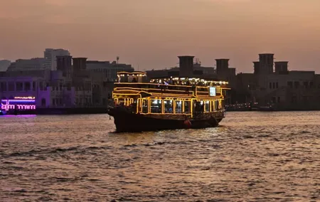 Dhow Dinner cruise Canal Dubai