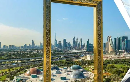 Dubai's Highlights: 4-Hour City Tour with Dubai Frame Ticket