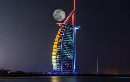 Inside Burj Al Arab Tour with Soft Beverage at UMA