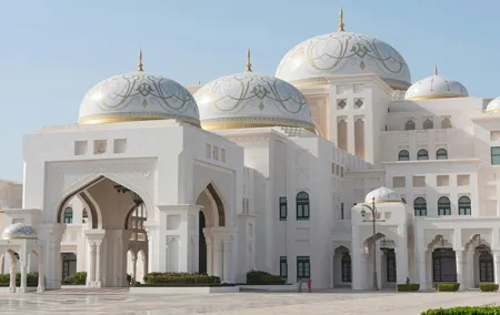 Abu Dhabi Tour with Presidential Palace Entry