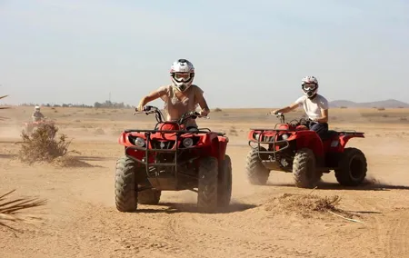 Dubai: Evening Desert Safari With BBQ