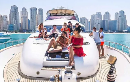 Dubai Sky Walker Sharing Yacht Tour with Live BBQ and Drinks