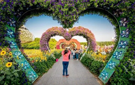 Dubai Miracle Garden and Global Village Tour