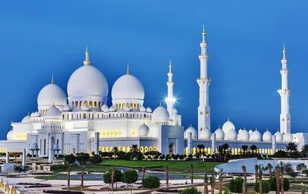 From Dubai: Abu Dhabi City Tour with Hotel Pickup & Drop-Off