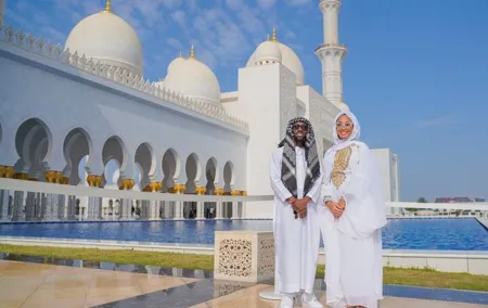 Full Day Abu Dhabi City Sightseeing Tour from Dubai with Guide