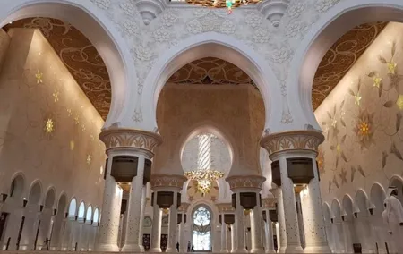 Full-Day Abu Dhabi City Tour from Dubai Including Lunch