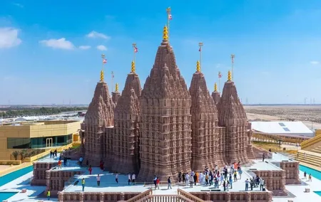 Private Tour in Abu Dhabi City with BAPS Temple