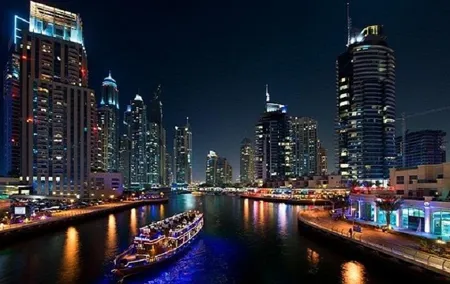 Dinner at Dubai Marina (Tours & Sightseeing )