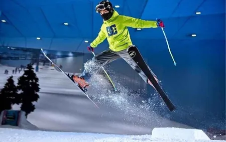 Ski Dubai and Sky Views Dubai Combo Ticket