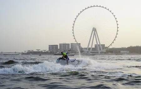 30 Minutes Jet Ski in Dubai JBR