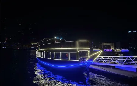 Dubai Creek Dhow Cruise With Buffet Dinner and Live Show
