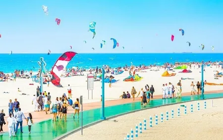 Dubai Private Transfer to Kite Beach in Dubai