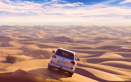 Standard Dubai 4x4 Desert Safari - Sunset & BBQ Dinner