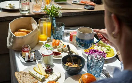 Paris Unlimited Brunch Cruise and Cooking Workshop