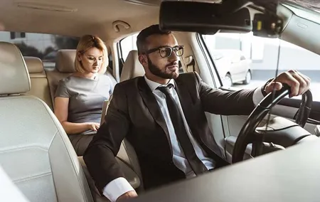 Private Transfer from Al Maktoum Airport to Dubai City