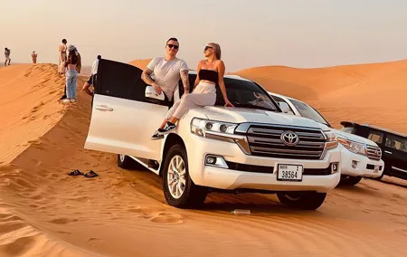 Dubai: Private Desert Tour with Air conditioning Premium camp
