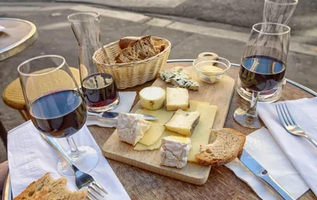 Private Foodie Tour in Paris: Exquisite French Cuisine