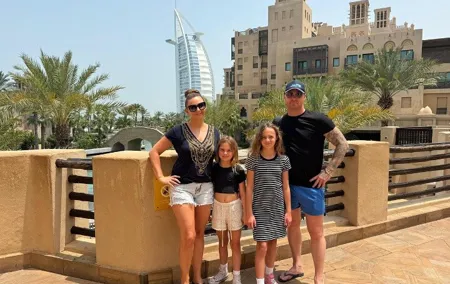 Dubai Sightseeing Tour: Explore Old and Modern City