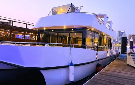 Dubai Water Canal Cruise With Dinner