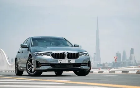 BMW 5 Series Private Airport Transfer to OR from Dubai Airport