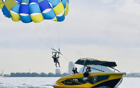 Parasailing Experience in Dubai