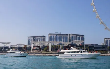 Dubai Marina Enjoy Luxury Yacht with Breakfast