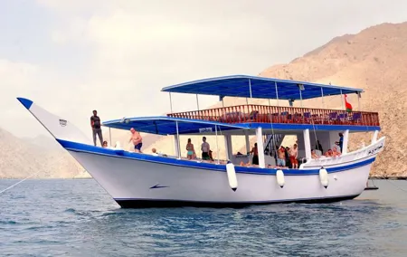 Khasab Musandam Full Day Cruise from Dubai: Lunch with Snorkeling