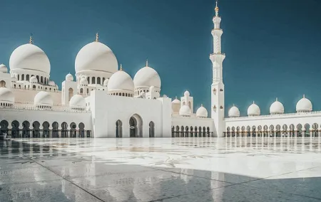 Private Dubai Must-See Tour with Iconic Photo Ops by Private Vehicle